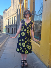 Load image into Gallery viewer, Navy & Green Sleeveless Dress