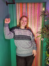 Load image into Gallery viewer, Blue and White Patterned Sweater