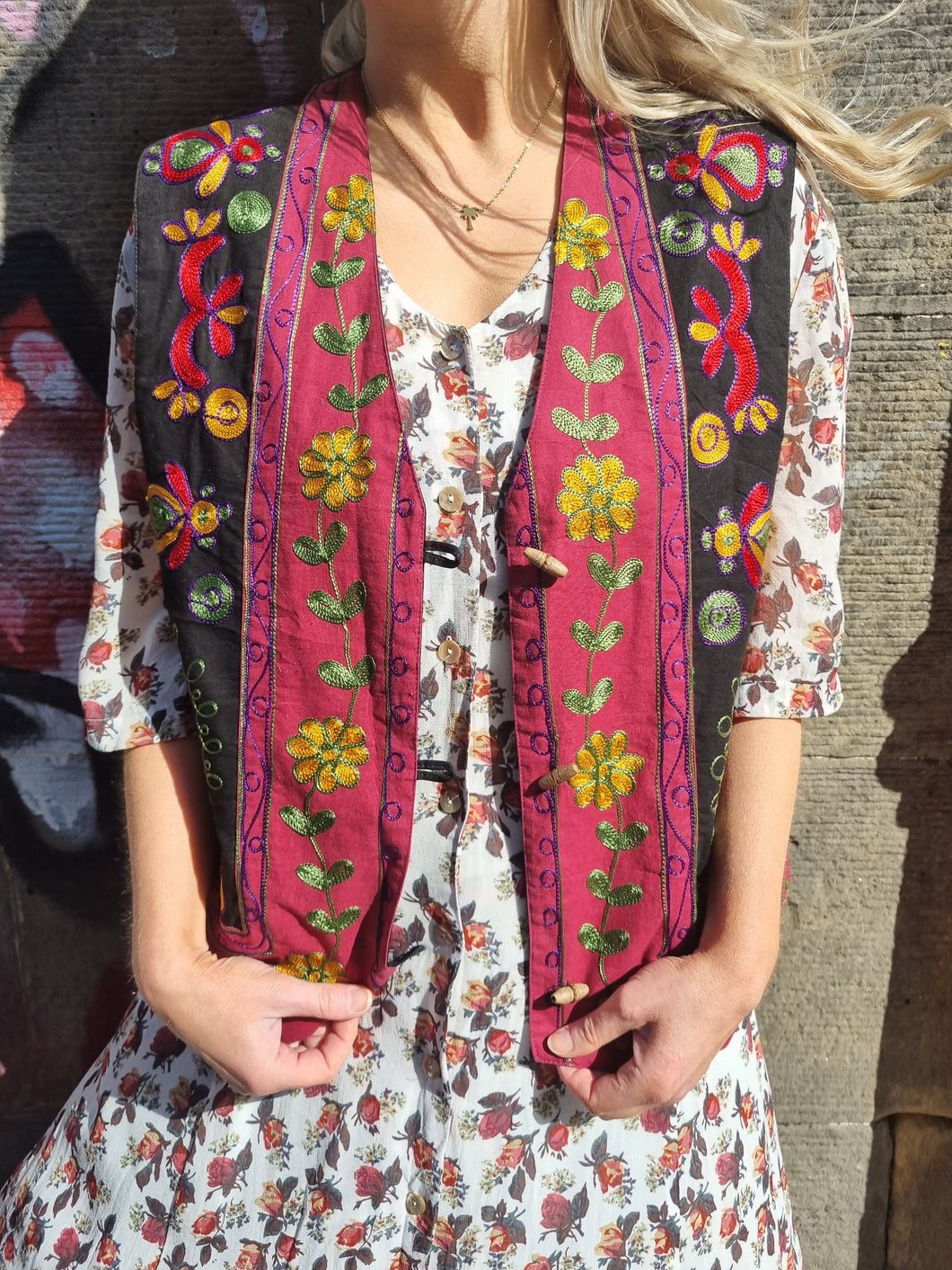 Floral Embroidered Waistcoat