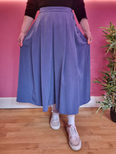 Load image into Gallery viewer, Purple Pleated Skirt
